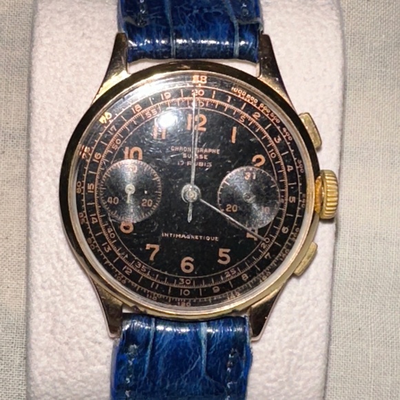1940 Chronograph Suisse 18k Gold Men Watch with 20mm Blue Alligator Band